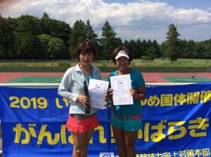 女子準優勝
